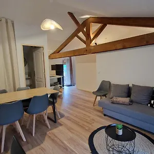 https://le-bourg.hotels-rhonealpes.com